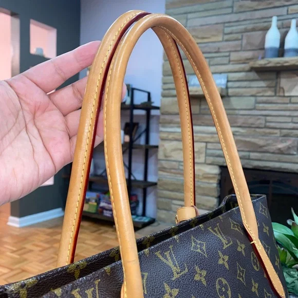 Louis Vuitton Brown Monogram Shoulder Bag - Picture 7 of 16